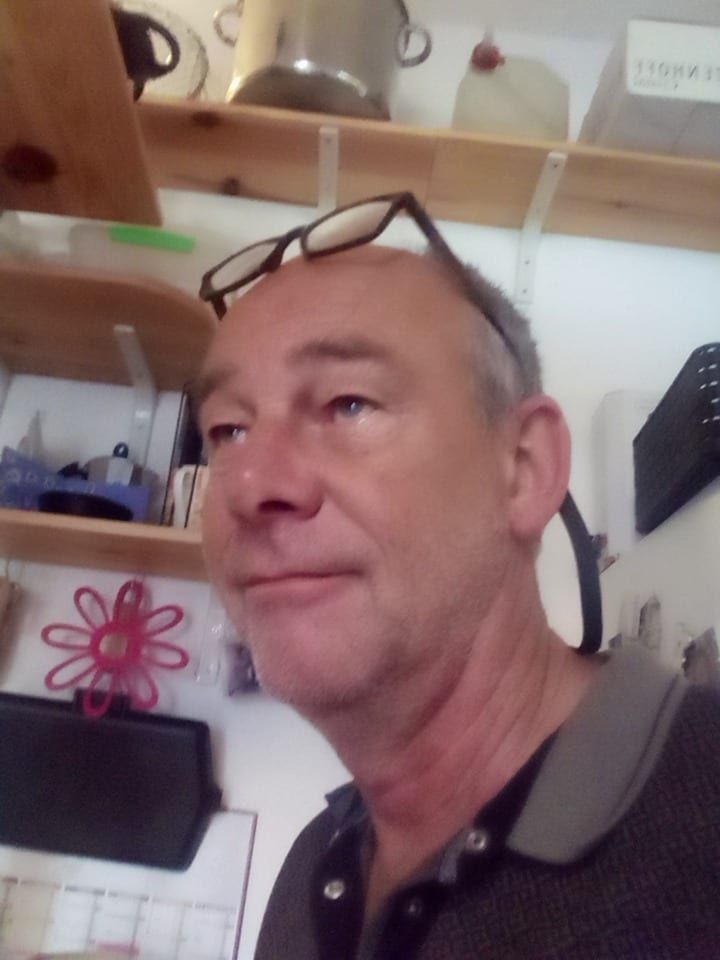 Profil von Sourya, 43 Jahre, Gay in Dersenow (Mecklenburg-Vorpommern)