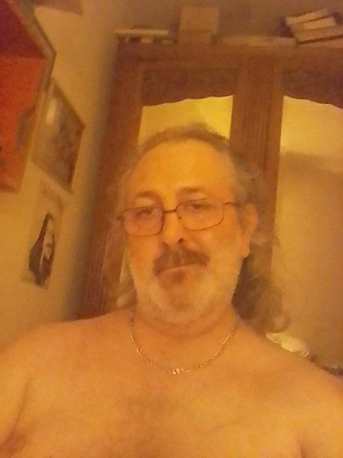 Ceferino - Gay in Obere Warnow Profil von Ceferino, 35 Jahre, Gay in Obere Warnow (Mecklenburg-Vorpommern)