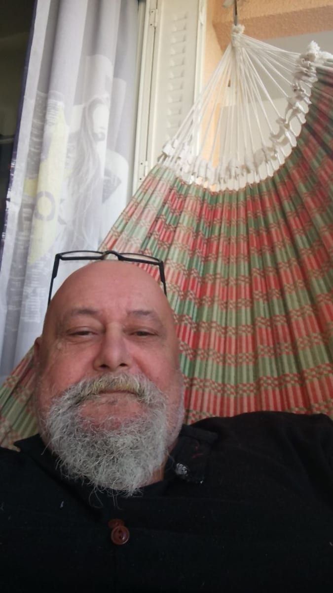Profil von Miecryslaw, 39 Jahre, Gay in Hohen Pritz (Mecklenburg-Vorpommern)