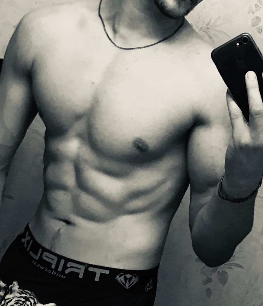 Profil von Faress, 28 Jahre, Gay in Schlemmin (Mecklenburg-Vorpommern)