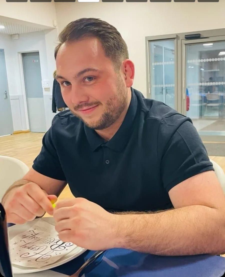 Sekou - Gay in Siggelkow Profil von Sekou, 31 Jahre, Gay in Siggelkow (Mecklenburg-Vorpommern)