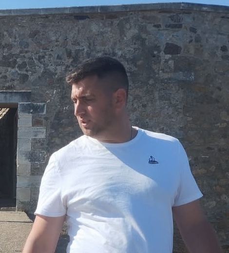Profil von Roni, 25 Jahre, Gay in Hohen Pritz (Mecklenburg-Vorpommern)