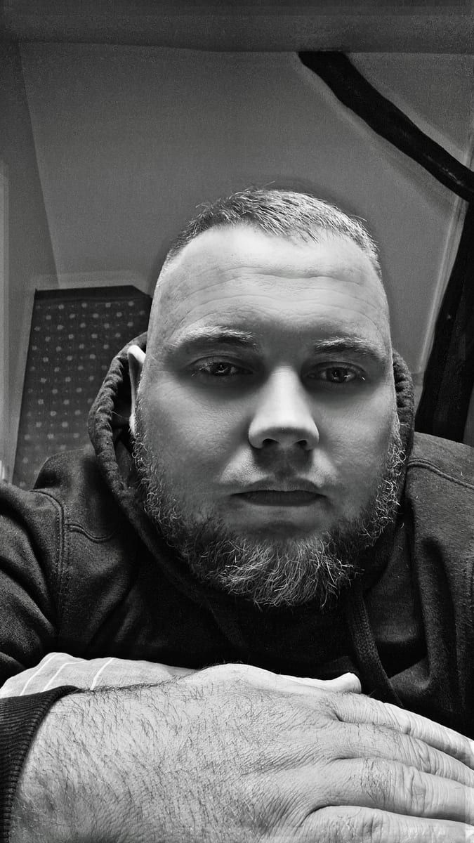 Profil von Weston, 33 Jahre, Gay in Gültz (Mecklenburg-Vorpommern)