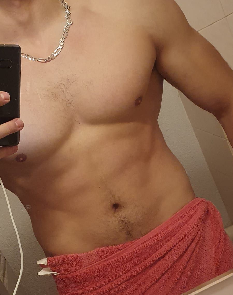 Tonyo - Gay in Börgerende-Rethwisch Profil von Tonyo, 32 Jahre, Gay in Börgerende-Rethwisch (Mecklenburg-Vorpommern)