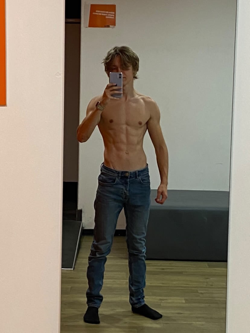 Vianney - Gay in Benz Profil von Vianney, 25 Jahre, Gay in Benz (Mecklenburg-Vorpommern)