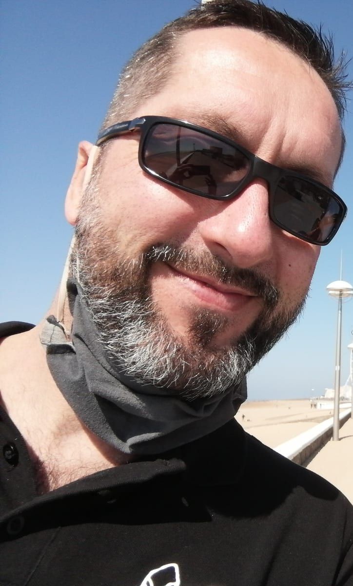 Profil von Ezequiel, 45 Jahre, Gay in Buschvitz (Mecklenburg-Vorpommern)