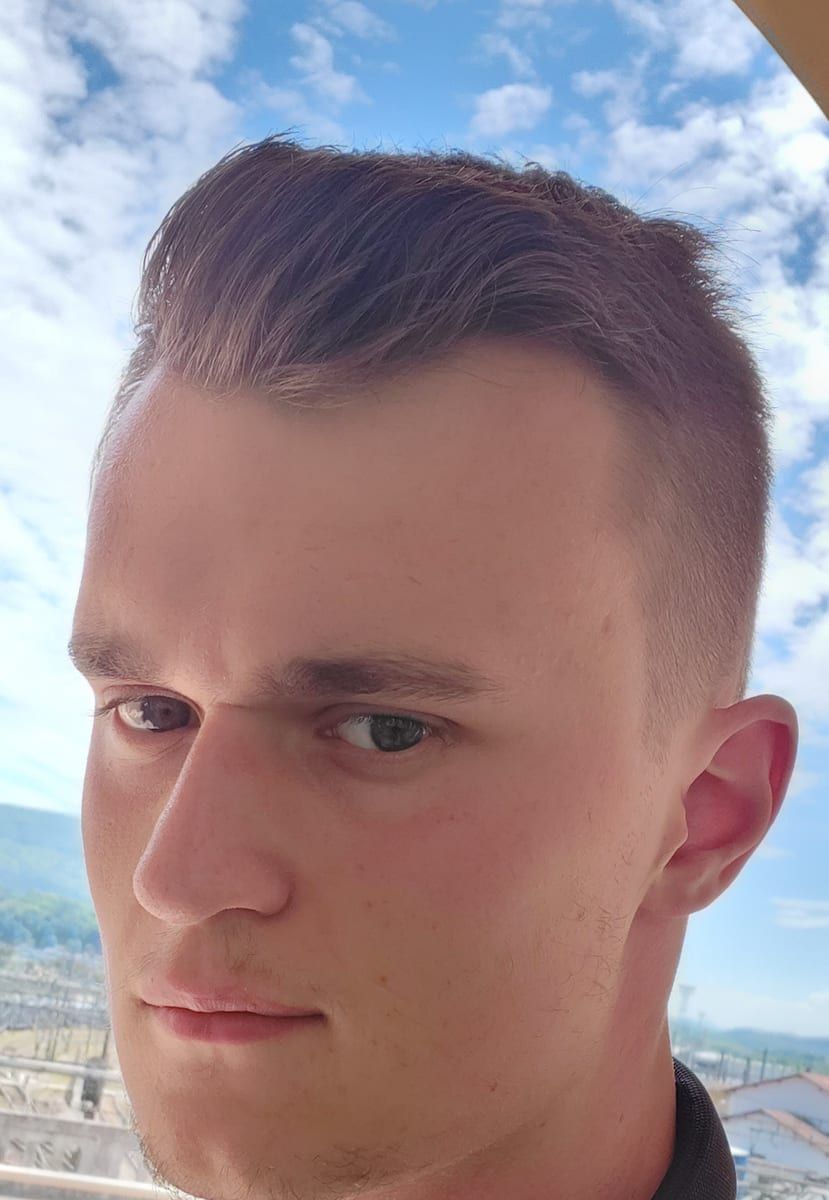 Profil von Herminio, 32 Jahre, Gay in Löcknitz (Mecklenburg-Vorpommern)