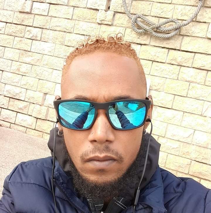 Livai - Gay in Börgerende-Rethwisch Profil von Livai, 36 Jahre, Gay in Börgerende-Rethwisch (Mecklenburg-Vorpommern)