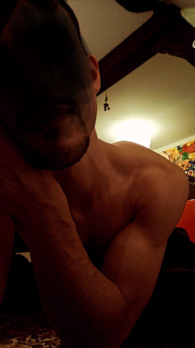 Profil von Mohamed-salah, 38 Jahre, Gay in Retschow (Mecklenburg-Vorpommern)