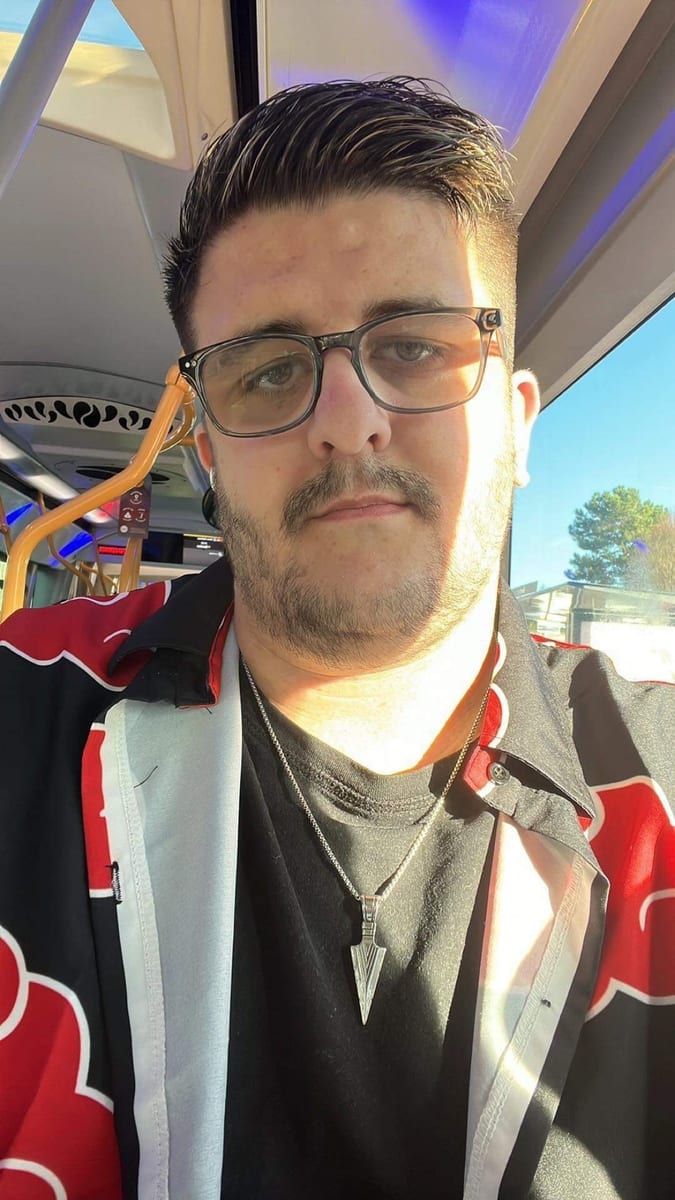 Burhan - Gay in Finkenthal Profil von Burhan, 45 Jahre, Gay in Finkenthal (Mecklenburg-Vorpommern)