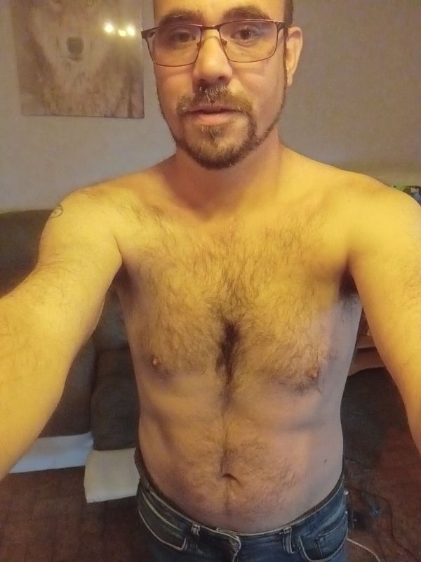 Profil von Erdal, 43 Jahre, Gay in Marlow (Mecklenburg-Vorpommern)