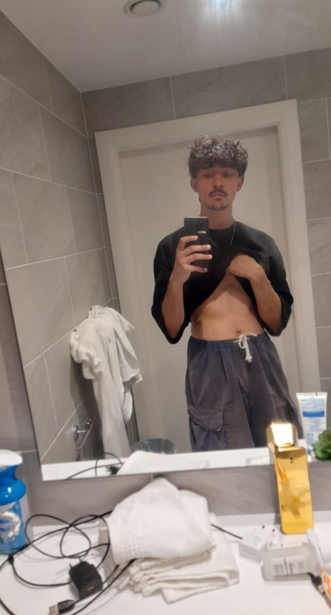 Profil von Morghan, 24 Jahre, Gay in Karenz (Mecklenburg-Vorpommern)