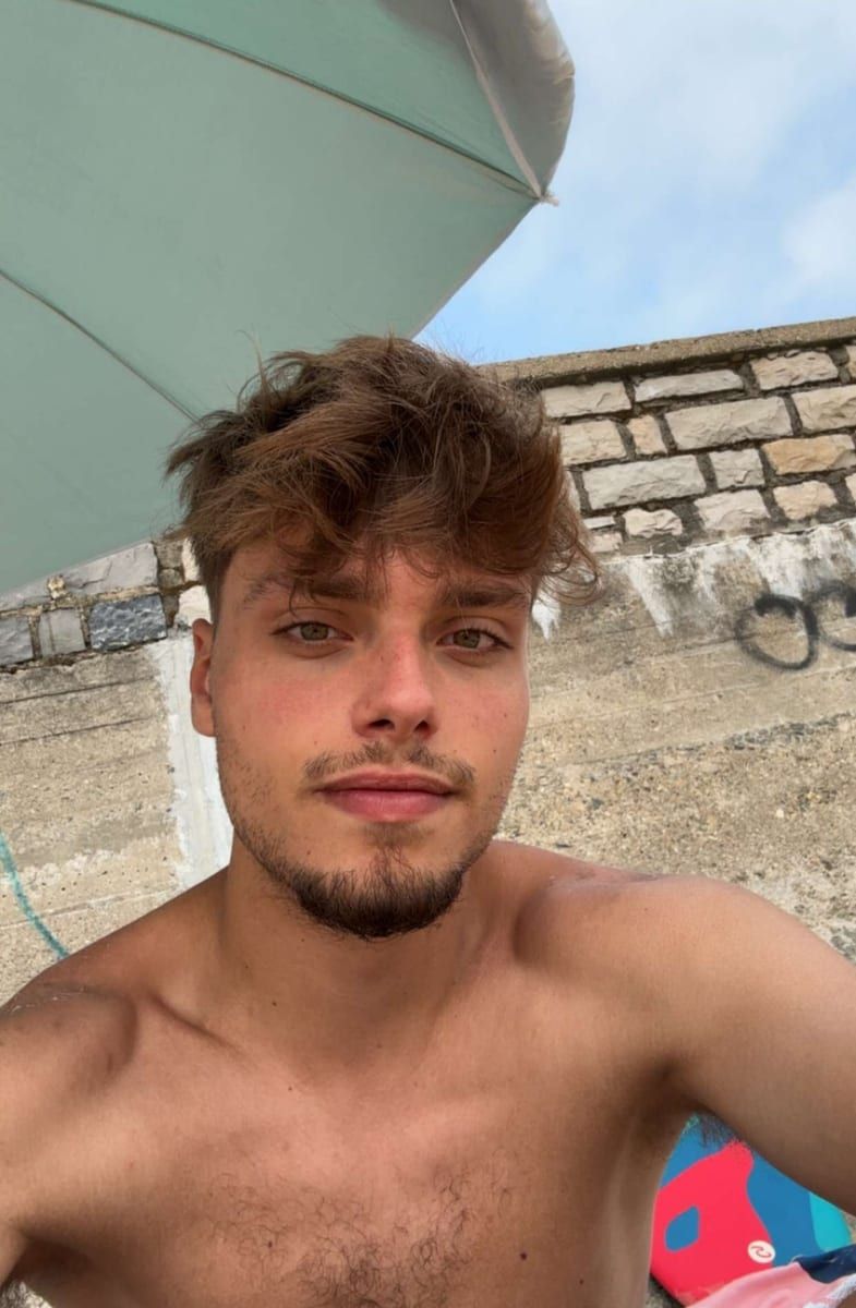 Profil von Abdulhamid, 28 Jahre, Gay in Groß Teetzleben (Mecklenburg-Vorpommern)