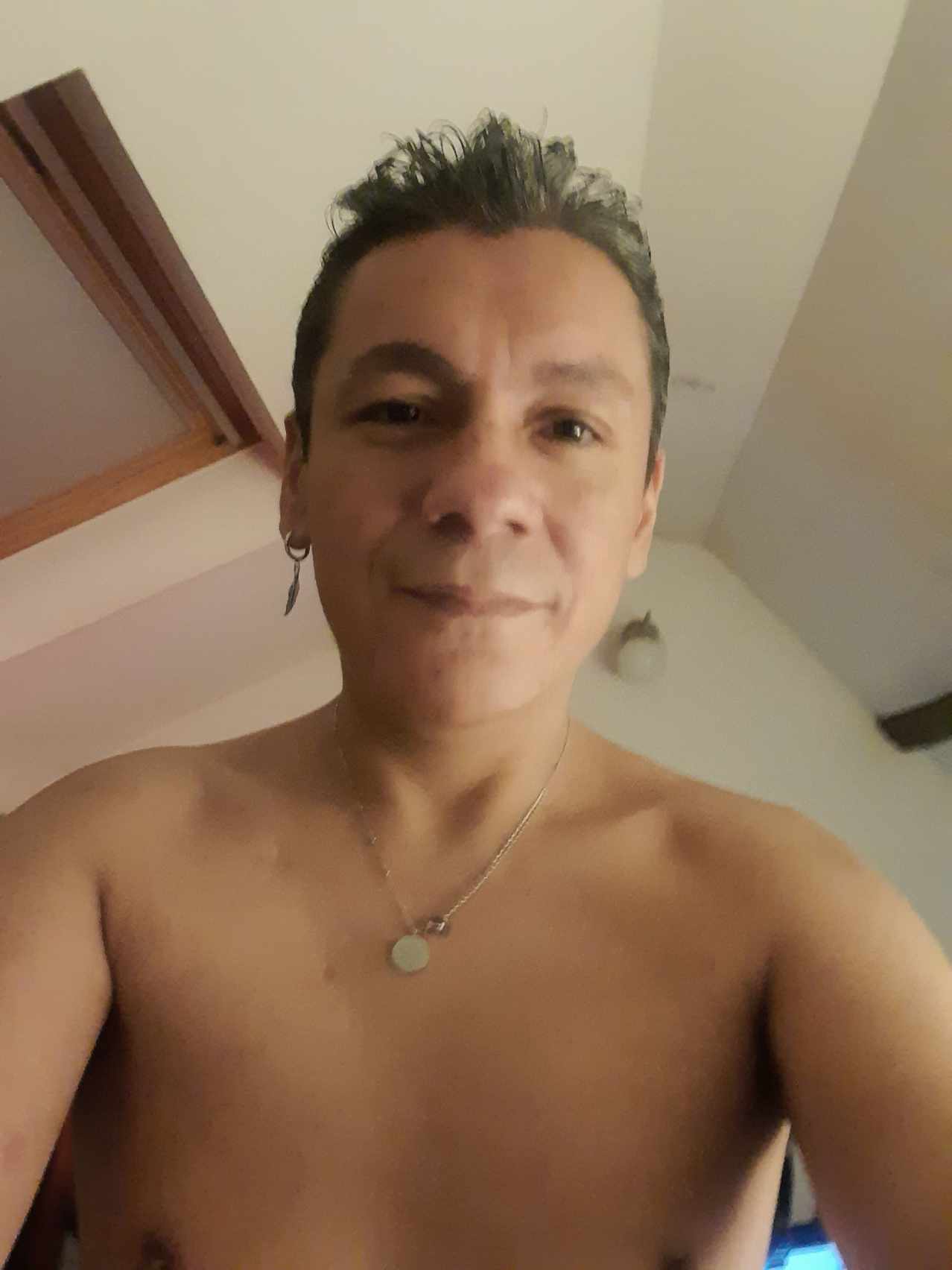 Sean - Gay in Trollenhagen Profil von Sean, 35 Jahre, Gay in Trollenhagen (Mecklenburg-Vorpommern)