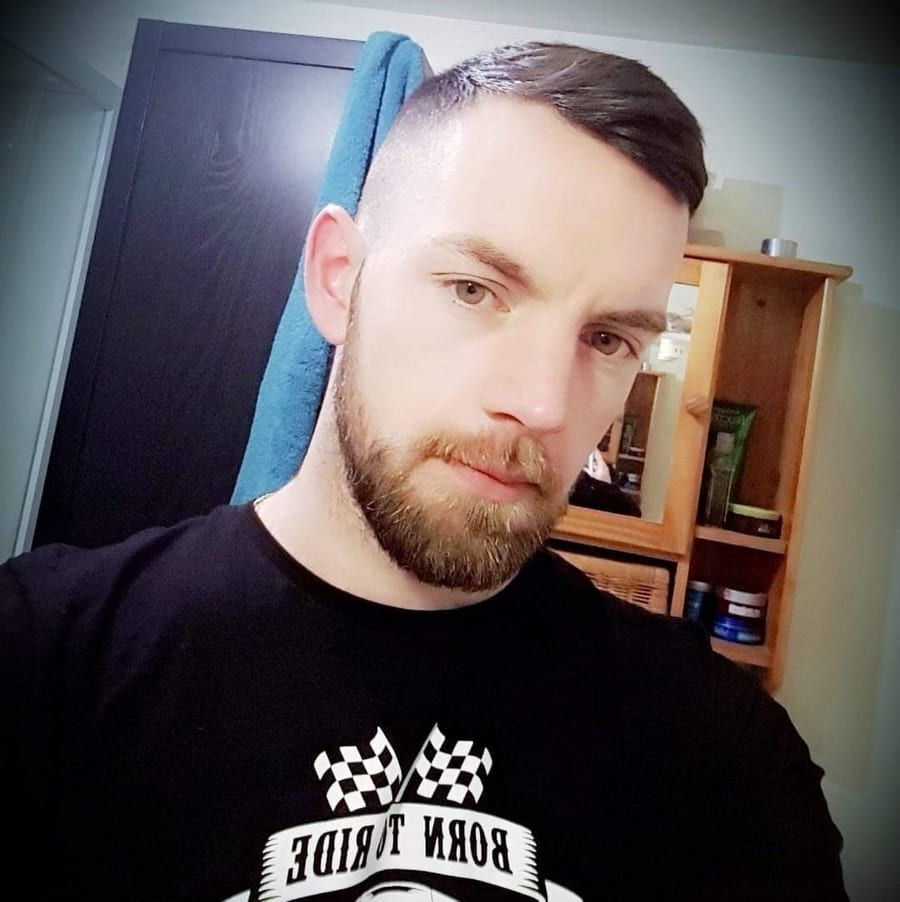 Konogan - Gay in Trollenhagen Profil von Konogan, 43 Jahre, Gay in Trollenhagen (Mecklenburg-Vorpommern)