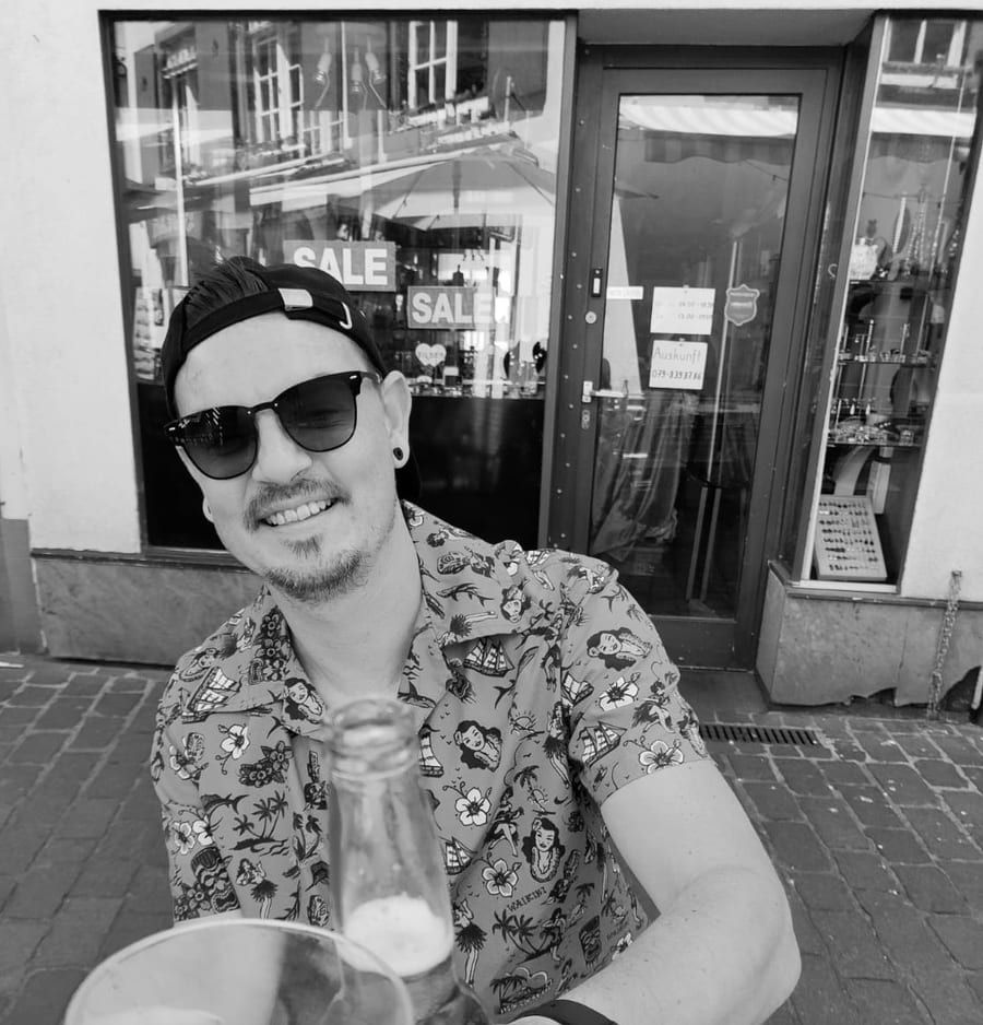 Profil von Eymeric, 39 Jahre, Gay in Bartow (Mecklenburg-Vorpommern)