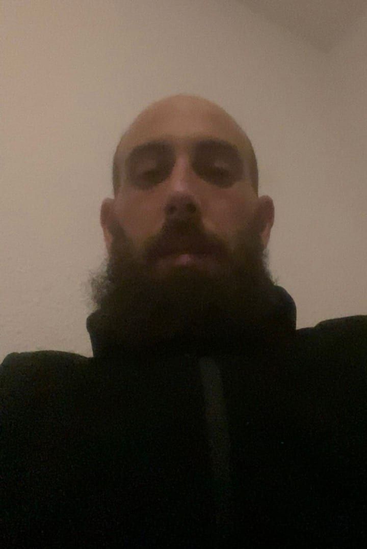 Anzo - Gay in Siggelkow Profil von Anzo, 23 Jahre, Gay in Siggelkow (Mecklenburg-Vorpommern)