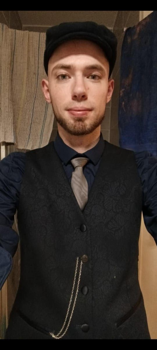Awenn - Gay in Glewitz Profil von Awenn, 34 Jahre, Gay in Glewitz (Mecklenburg-Vorpommern)
