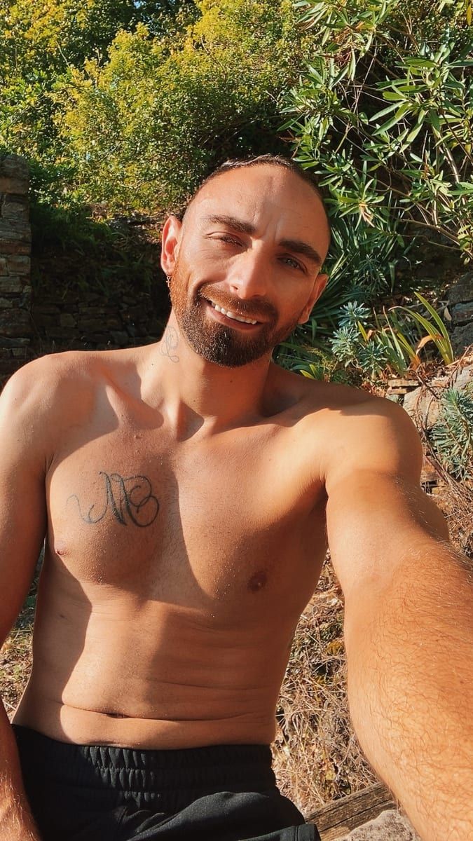 Profil von Stiven, 25 Jahre, Gay in Sehlen (Mecklenburg-Vorpommern)
