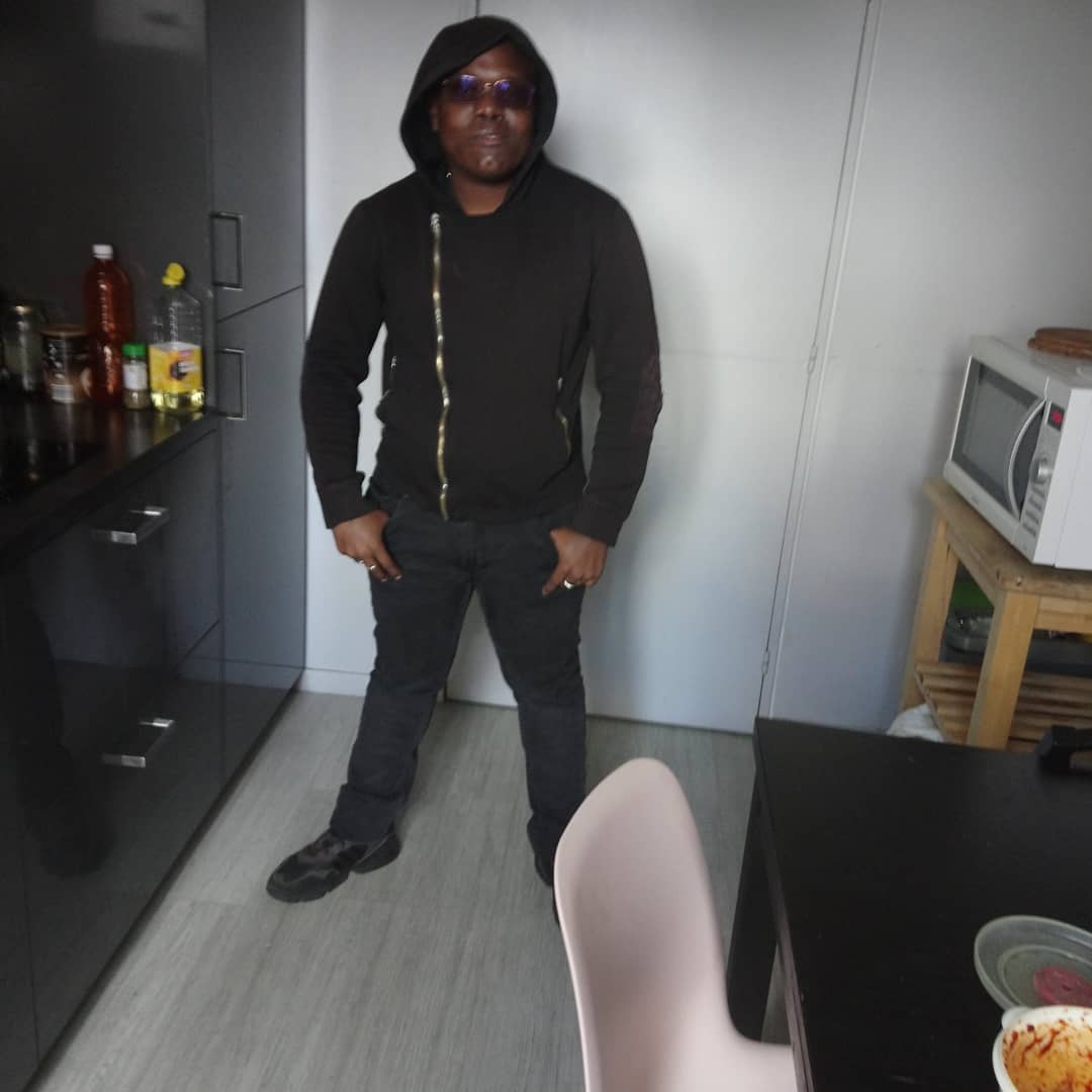Halil - Gay in Brietzig Profil von Halil, 42 Jahre, Gay in Brietzig (Mecklenburg-Vorpommern)