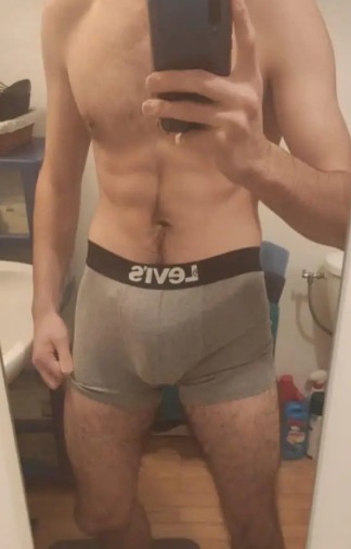 Profil von Muhammed-ali, 30 Jahre, Gay in Dersenow (Mecklenburg-Vorpommern)