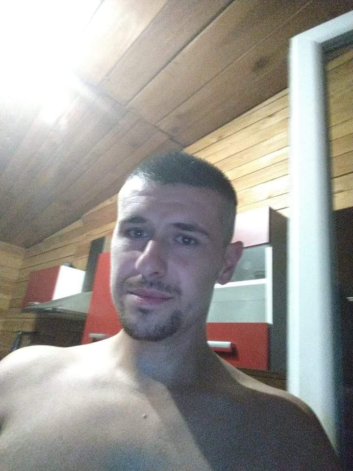 Profil von Lorys, 23 Jahre, Gay in Perlin (Mecklenburg-Vorpommern)