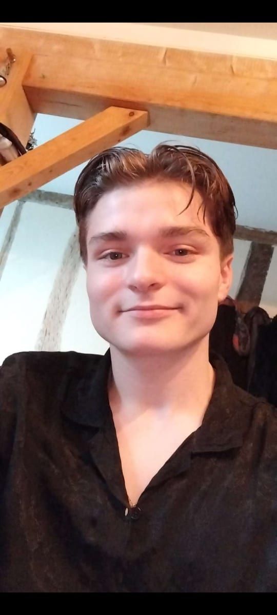 Gui - Gay in Hohenmocker Profil von Gui, 42 Jahre, Gay in Hohenmocker (Mecklenburg-Vorpommern)