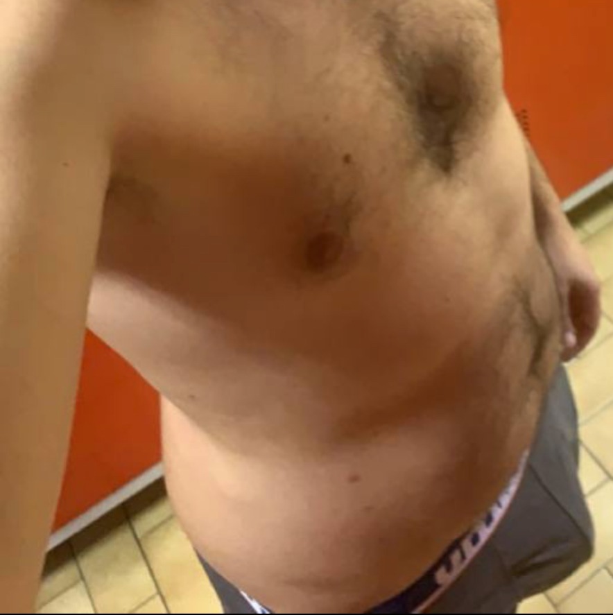 Profil von Pierre-guillaume, 26 Jahre, Gay in Glowe (Mecklenburg-Vorpommern)