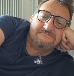 Tonyo - Gay in Löbnitz Profil von Tonyo, 41 Jahre, Gay in Löbnitz (Mecklenburg-Vorpommern)