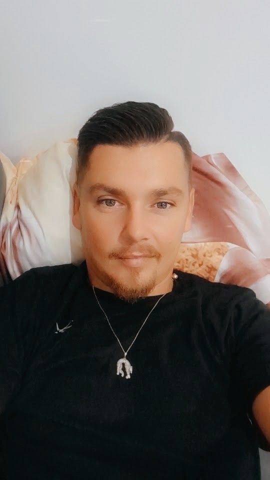 Profil von Dexter, 41 Jahre, Gay in Satow (Mecklenburg-Vorpommern)