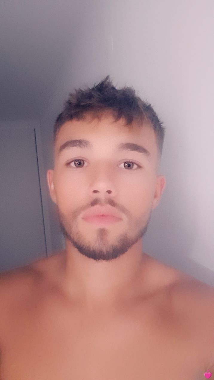 Kris - Gay in Ückeritz Profil von Kris, 29 Jahre, Gay in Ückeritz (Mecklenburg-Vorpommern)